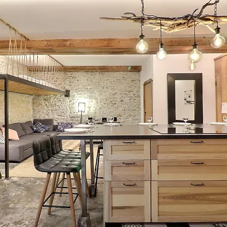 شقة Le Blandan Spacious And Cozy - 1st *